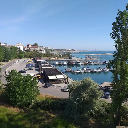 Apartament 3 Camere, Ideal Pt Familii Cu Copii, Langa Cazino, Acvariu, Port, Plaja, Piata Ovidiu Lejlighed *